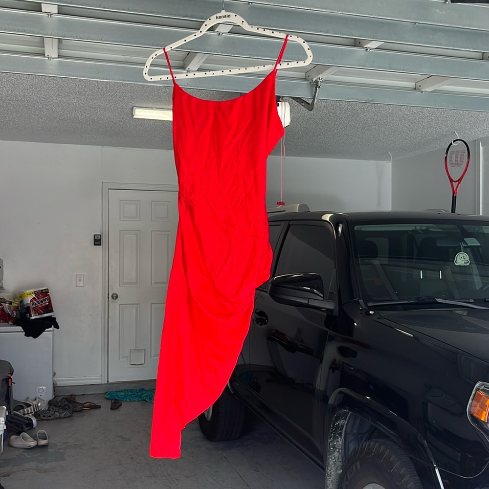 Super down red dress❤️